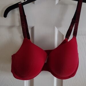 Victoria's Secret Bold Scarlet Bra